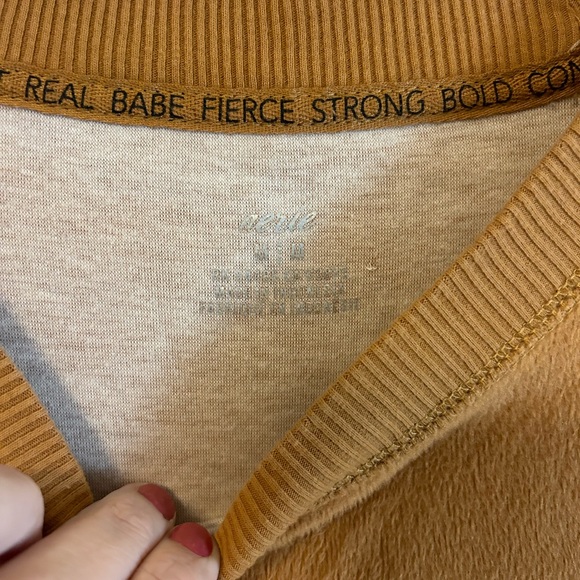 Aerie Sweatshirt - Picture 2 of 4